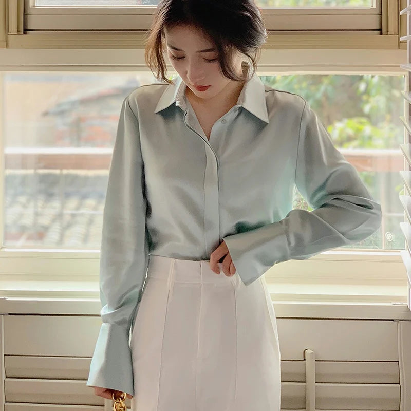 Blusa de cetim