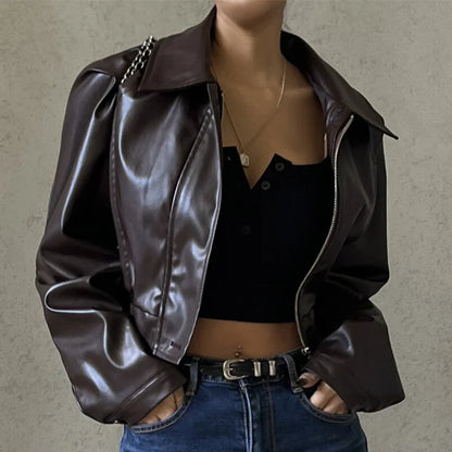 Short leather jacket