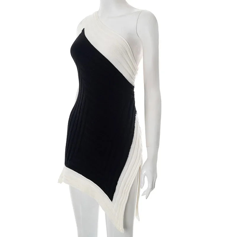Vestido curto feminino