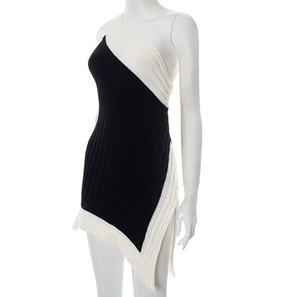Vestido curto feminino