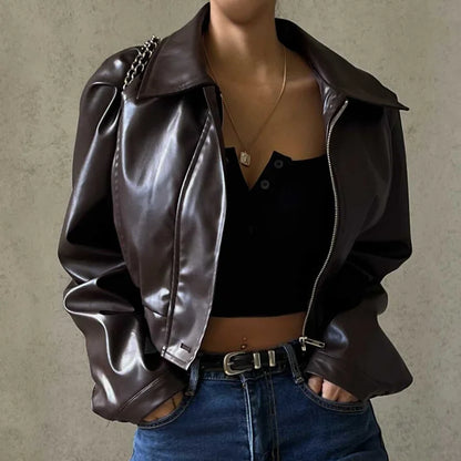 Short leather jacket