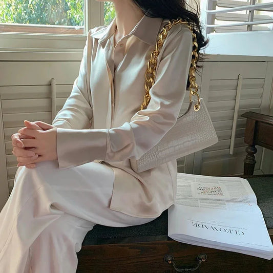 Blusa de cetim