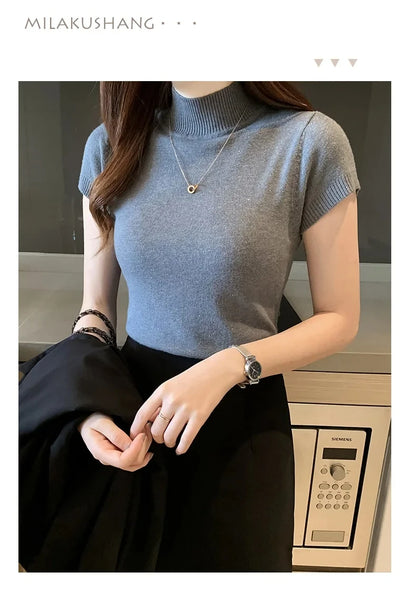 Camiseta feminina de gola alta
