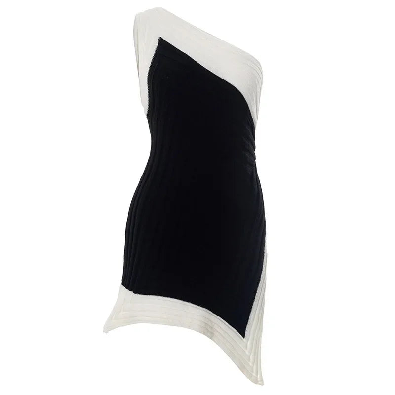 Vestido curto feminino