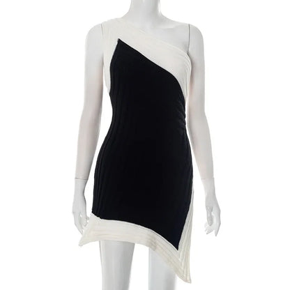Vestido curto feminino