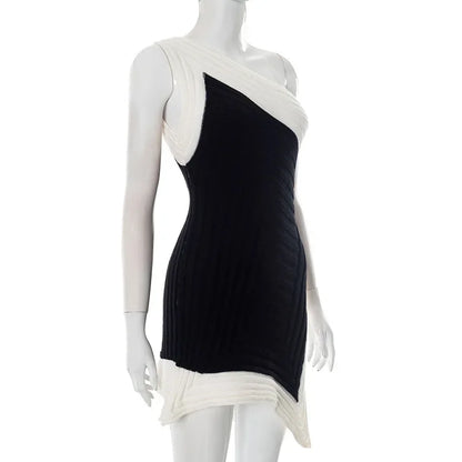 Vestido curto feminino
